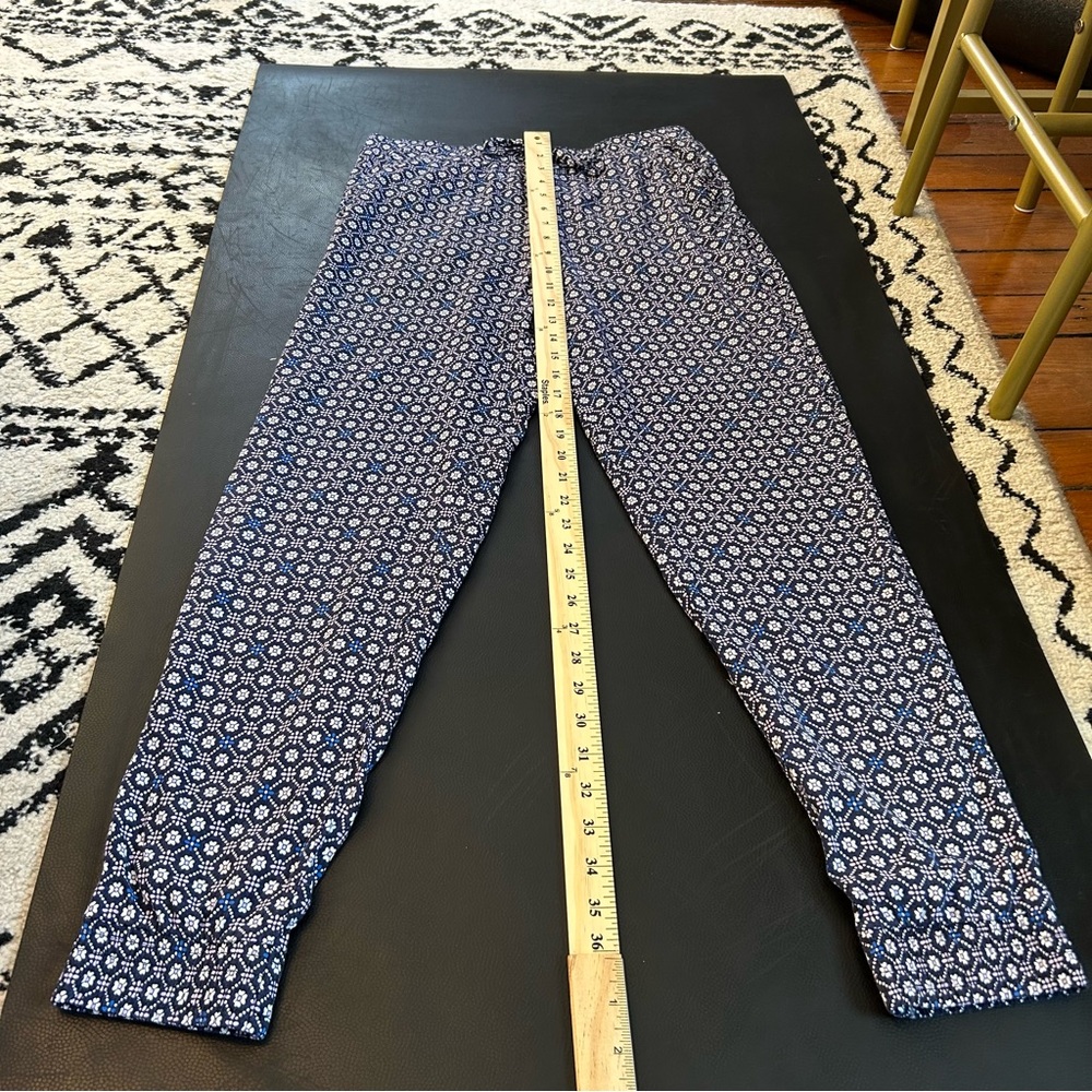 Abercrombie & Fitch Navy Geometric Joggers ML Viscose Lightweight Coastal Lounge - Picture 10 of 10